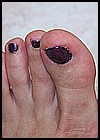 nyllady-barefoot-09.jpg