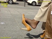 Feet Under The Table - The N.1 Resource for female feet seduction scenes - Videos, pictures and stories of women seducing men with their feet